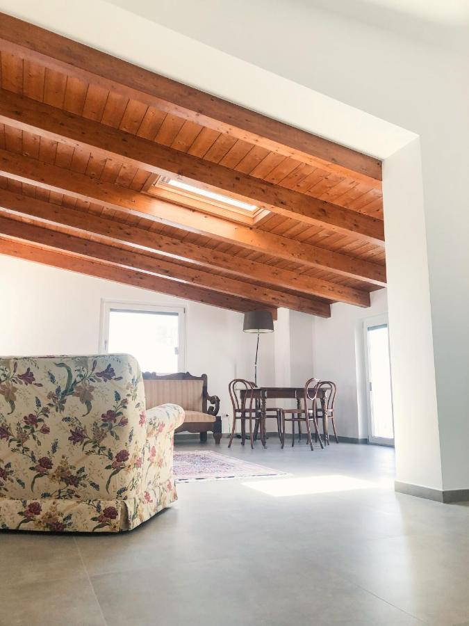 "La Casa Di Ale" Modern Suite Mondragone Exteriör bild